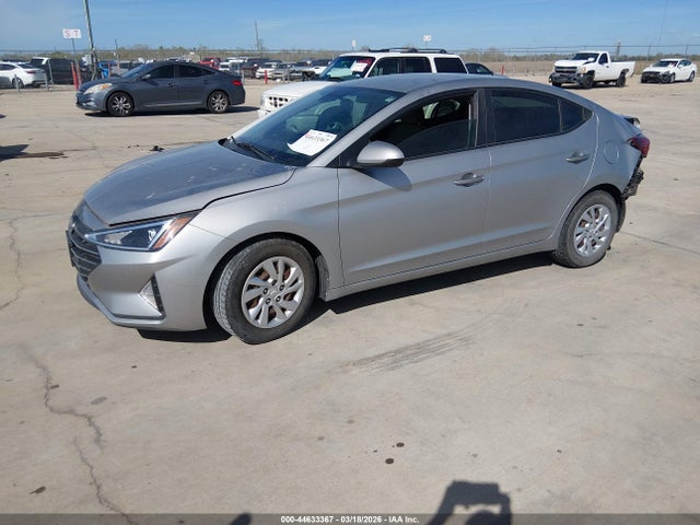 5NPD74LF4LH598976 Hyundai ELANTRA SE