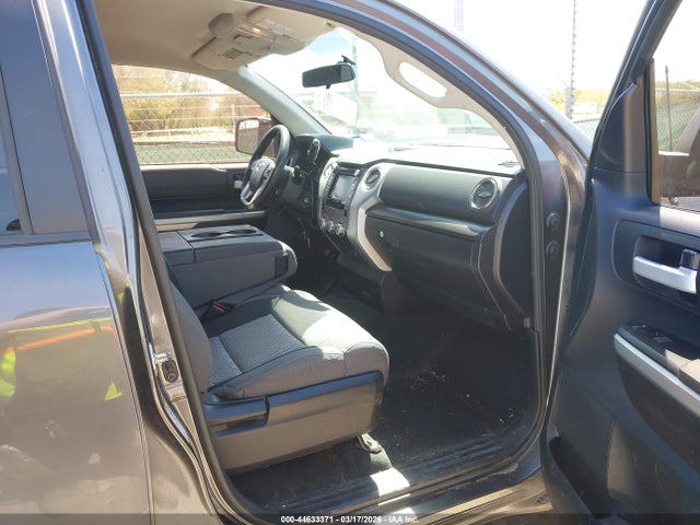 5TFRM5F16EX075051 Toyota Tundra Sr5 4.6l V8