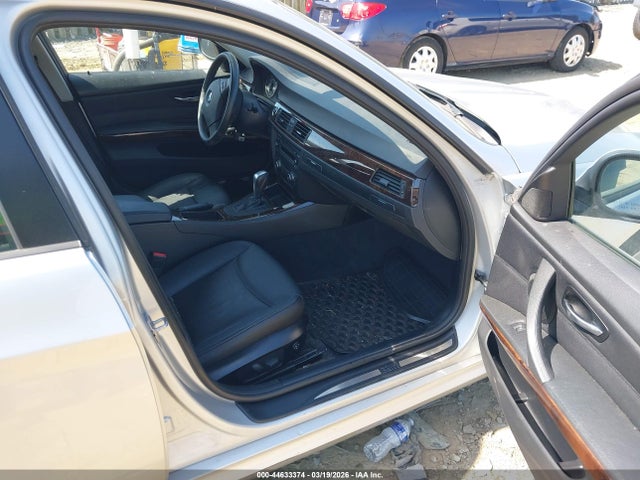 2011 Bmw 328i Xdrive მანქანა იყიდება აუქციონზე, vin: WBAPK7C56BF196743, აუქციონის ნომერი: 44633374