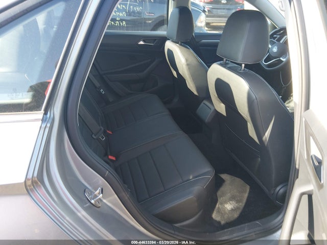 3VWEM7BU7RM043132 Volkswagen Jetta 1.5t Se