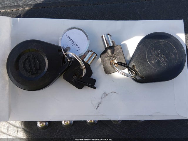 2011 HARLEY-DAVIDSON FLSTC 1HD1BW511BB035431 Photo 10