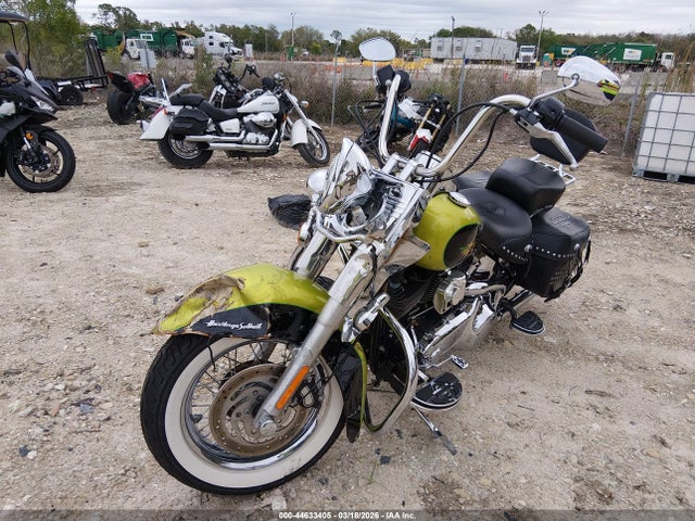 2011 HARLEY-DAVIDSON FLSTC 1HD1BW511BB035431 Photo 1