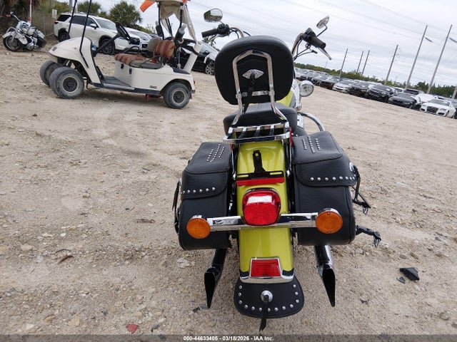 2011 HARLEY-DAVIDSON FLSTC 1HD1BW511BB035431 Photo 5