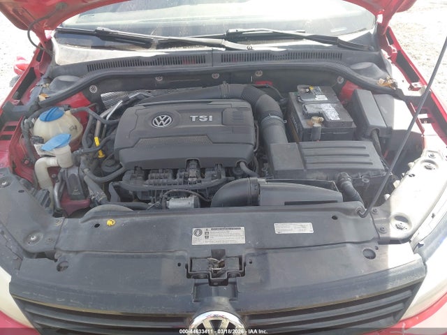 44633411 :رقم المزاد ، 3VWD17AJ4EM274558 vin ، 2014 Volkswagen Jetta 1.8t Se مزاد بيع