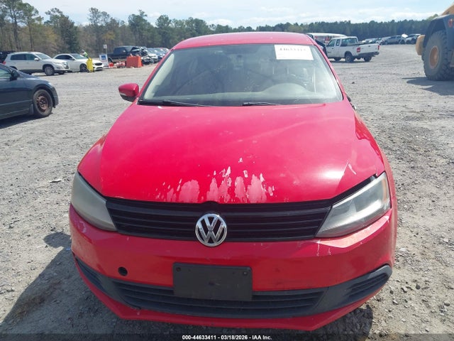 44633411 :رقم المزاد ، 3VWD17AJ4EM274558 vin ، 2014 Volkswagen Jetta 1.8t Se مزاد بيع