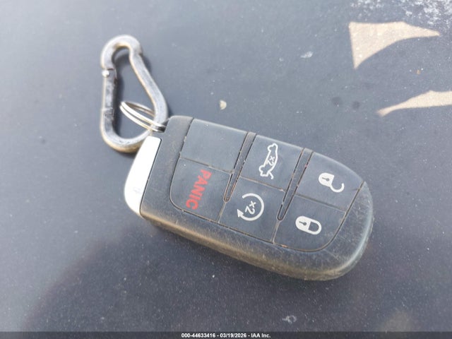 Продажа на аукционе авто 2015 Chrysler 200 Limited, vin: 1C3CCCAB3FN560018, номер лота: 44633416