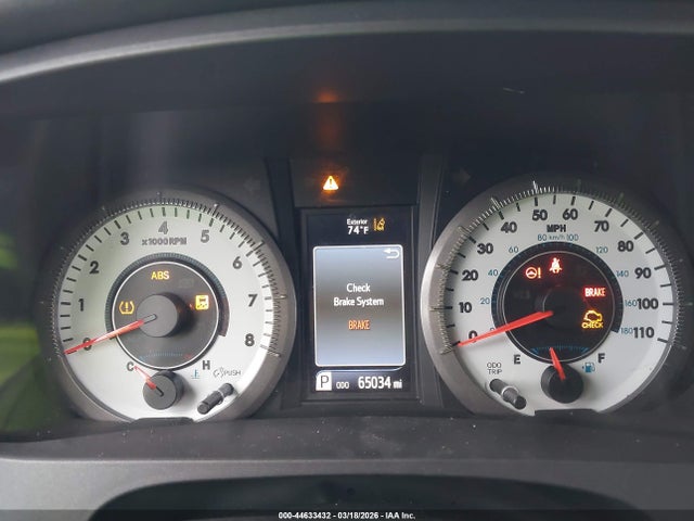 5TDXZ3DC5JS916715 Toyota Sienna Se 8 Passenger/se Premium 8 Passenger