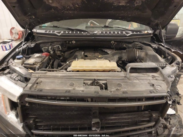 44633444 :رقم المزاد ، 1FTEW1EP4JFE45999 vin ، 2018 Ford F-150 Xlt مزاد بيع