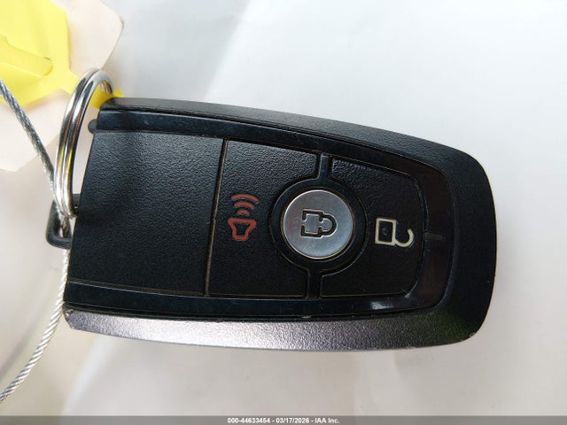 Продаж на аукціоні авто 2022 Ford Escape Se, vin: 1FMCU0G60NUB00428, номер лоту: 44633454