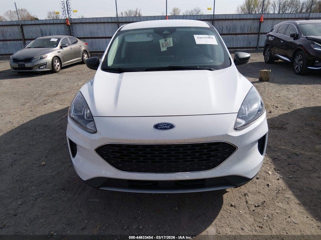 Продаж на аукціоні авто 2022 Ford Escape Se, vin: 1FMCU0G60NUB00428, номер лоту: 44633454