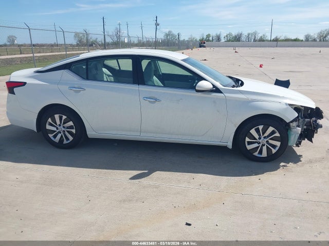 Nissan Altima 2.5 S 2019 1N4BL4BV7KC117100 Image 13