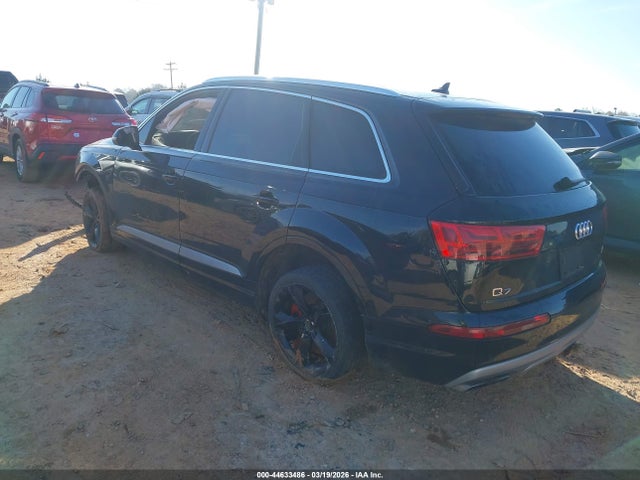 2017 Audi Q7 3.0t Premium მანქანა იყიდება აუქციონზე, vin: WA1LAAF70HD014354, აუქციონის ნომერი: 44633486