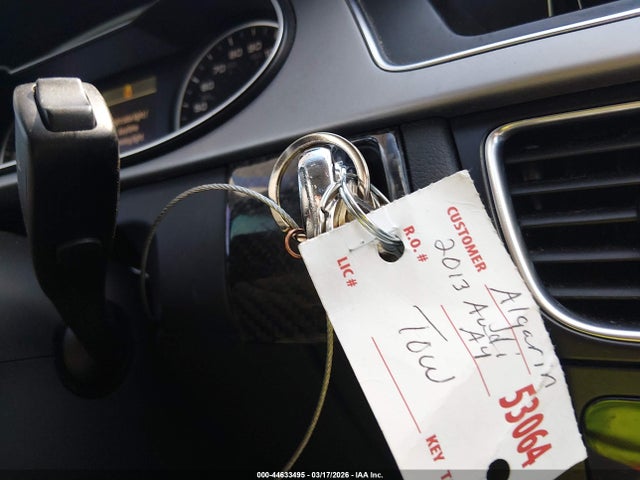 44633495 :رقم المزاد ، WAUFFAFL5DN029077 vin ، 2013 Audi A4 2.0t Premium مزاد بيع