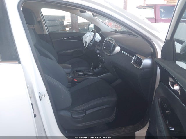 2017 KIA SORENTO 5XYPG4A31HG266885 Photo 4