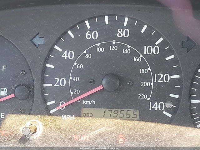 44633508 :رقم المزاد ، 2T1CF22P1XC260635 vin ، 1999 Toyota Camry Solara Sle مزاد بيع