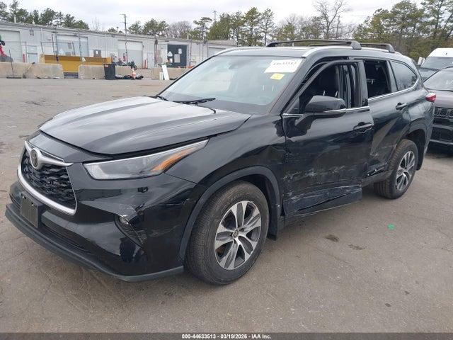 Aukcja sprzedaży 2022 Toyota Highlander Xle, vin: 5TDGZRBH5NS224641, numer aukcji: 44633513