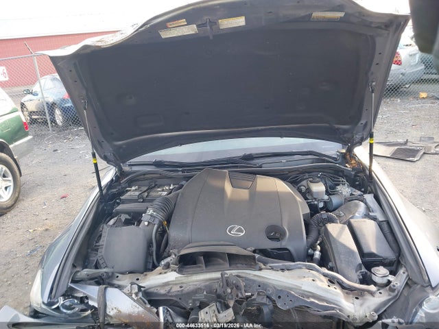 44633516 :رقم المزاد ، JTHCF1D29F5016799 vin ، 2015 Lexus Is 250 مزاد بيع