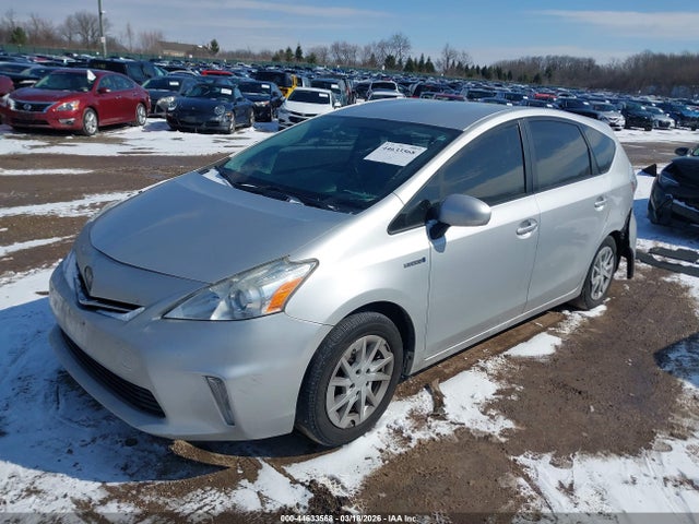 2014 TOYOTA PRIUS V JTDZN3EU5E3360232 Photo 1