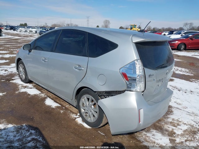 2014 TOYOTA PRIUS V JTDZN3EU5E3360232 Photo 2