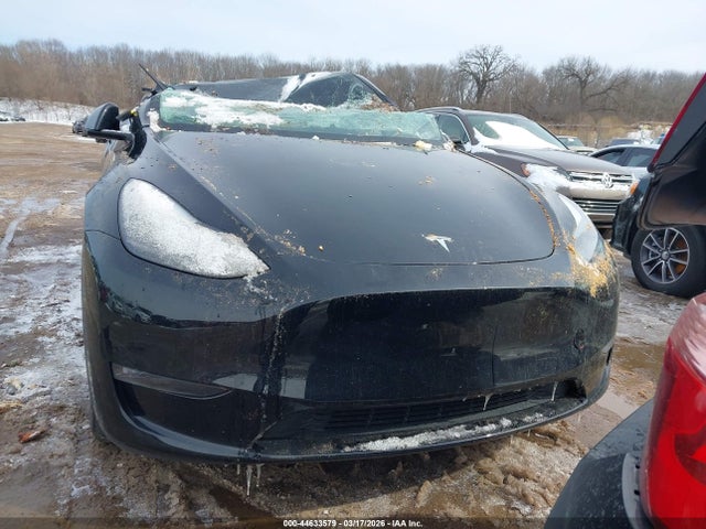 44633579 :رقم المزاد ، 7SAYGDEE6SF219000 vin ، 2025 Tesla Model Y Long Range Dual Motor All-wheel Drive مزاد بيع