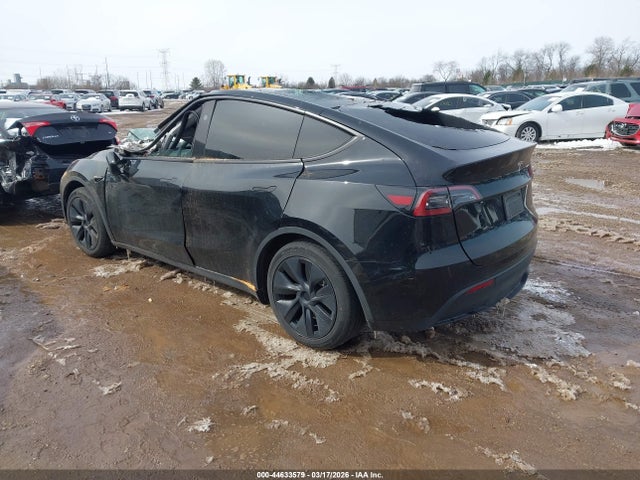 44633579 :رقم المزاد ، 7SAYGDEE6SF219000 vin ، 2025 Tesla Model Y Long Range Dual Motor All-wheel Drive مزاد بيع