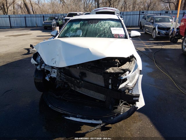 5XXGT4L39LG434326 KIA Optima Lx