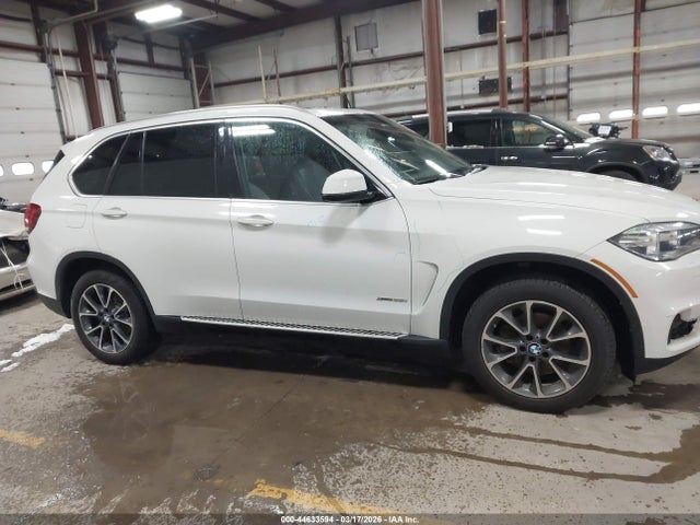 44633594 :رقم المزاد ، 5UXKR0C52F0K71719 vin ، 2015 Bmw X5 Xdrive35i مزاد بيع