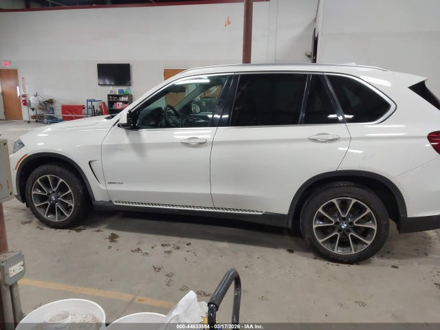 44633594 :رقم المزاد ، 5UXKR0C52F0K71719 vin ، 2015 Bmw X5 Xdrive35i مزاد بيع