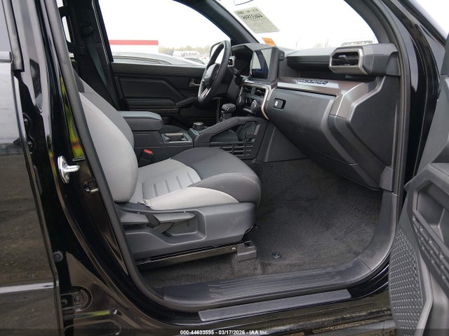 Продажа на аукционе авто 2024 Toyota Tacoma Trd Off Road, vin: 3TMLB5JN2RM016063, номер лота: 44633595
