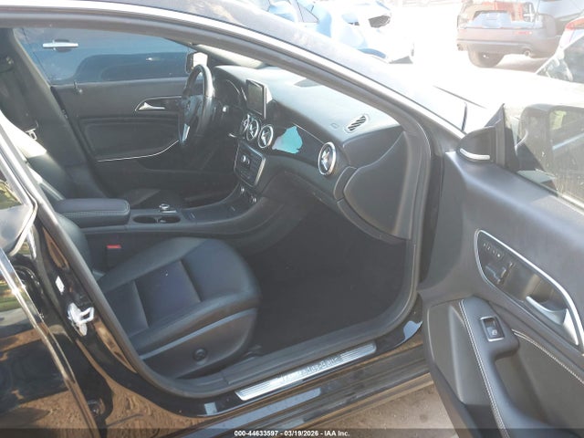 2014 Mercedes-benz Cla 250 მანქანა იყიდება აუქციონზე, vin: WDDSJ4EB1EN150867, აუქციონის ნომერი: 44633597