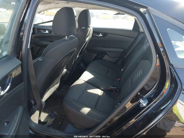 3KPF34ADXKE105228 KIA FORTE S