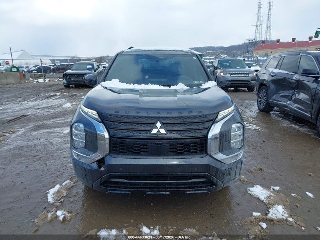 Продаж на аукціоні авто 2024 Mitsubishi Outlander Se Black Edition W/pano Roof S-awc, vin: JA4J4VA8XRZ066018, номер лоту: 44633621