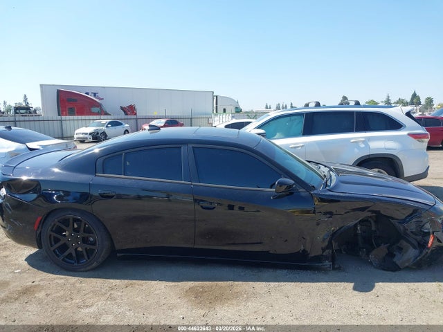 2C3CDXCT8FH889512 Dodge Charger Road/track