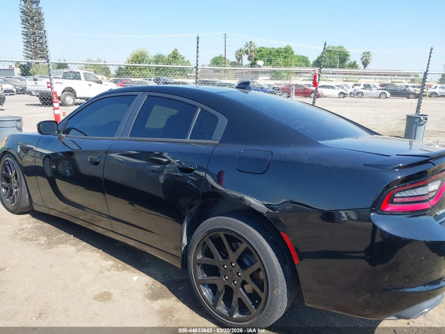2C3CDXCT8FH889512 Dodge Charger Road/track