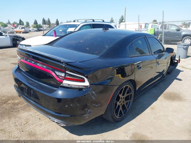 2C3CDXCT8FH889512 Dodge Charger Road/track