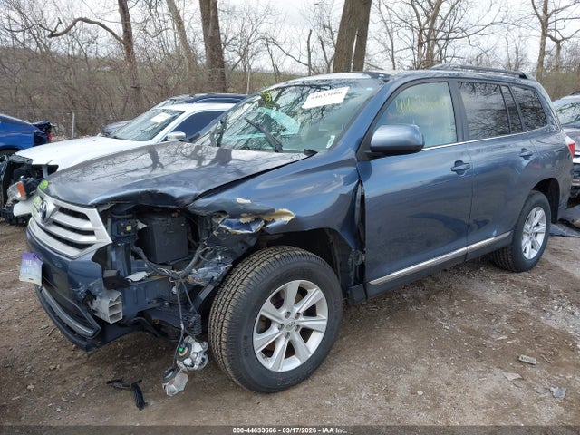 2013 TOYOTA HIGHLANDER 5TDBK3EH0DS273929 Photo 1
