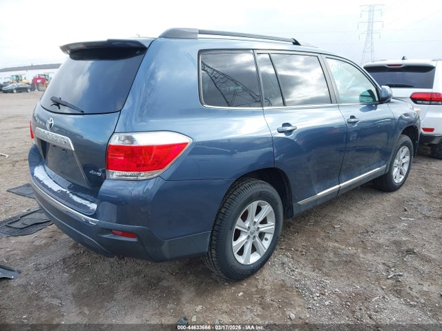 2013 TOYOTA HIGHLANDER 5TDBK3EH0DS273929 Photo 3