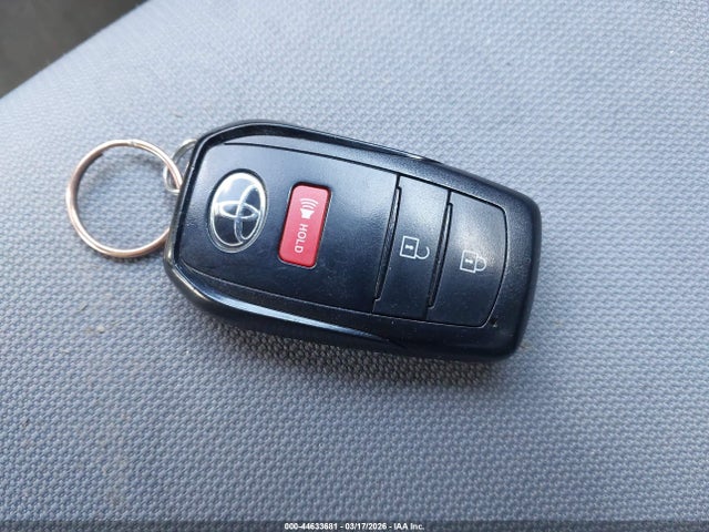 2024 TOYOTA COROLLA CROSS HYBRID 7MUFBABG4RV038822 Photo 10