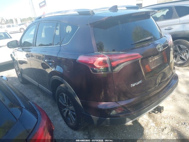 2T3WFREV8GW295033 Toyota Rav4 Xle