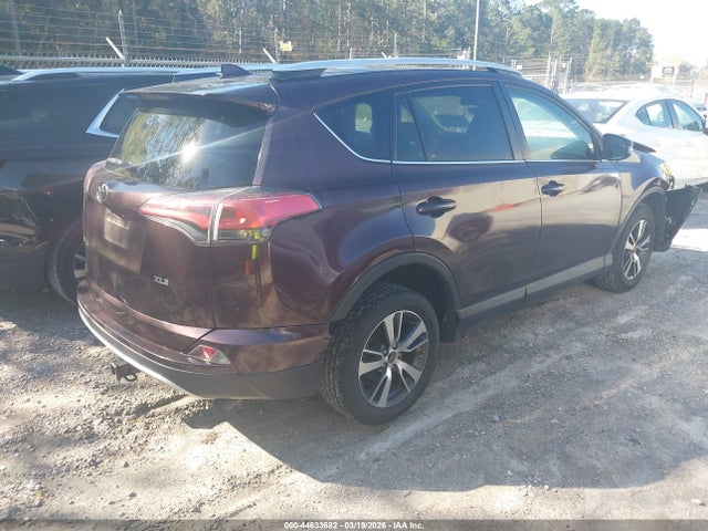 2T3WFREV8GW295033 Toyota Rav4 Xle
