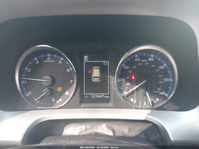 2T3WFREV8GW295033 Toyota Rav4 Xle
