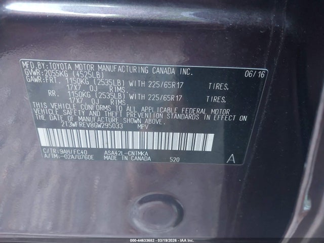 2T3WFREV8GW295033 Toyota Rav4 Xle