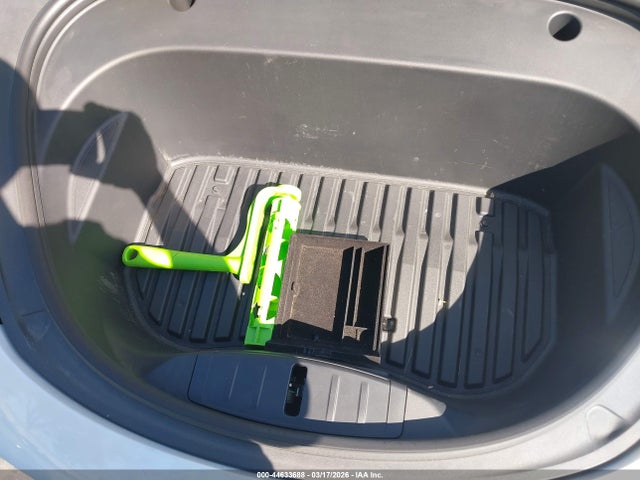 Продажа на аукционе авто 2023 Tesla Model 3 Rear-wheel Drive, vin: 5YJ3E1EA1PF711191, номер лота: 44633688