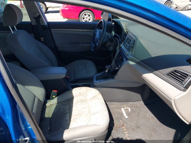 KMHD74LF7HU417605 Hyundai ELANTRA SE