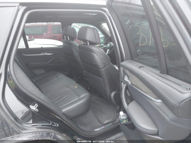 2016 BMW X5 5UXKR6C56G0J83065 Photo 7
