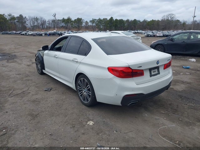 44633727 :رقم المزاد ، WBAJA7C30HG905676 vin ، 2017 Bmw 530i Xdrive مزاد بيع