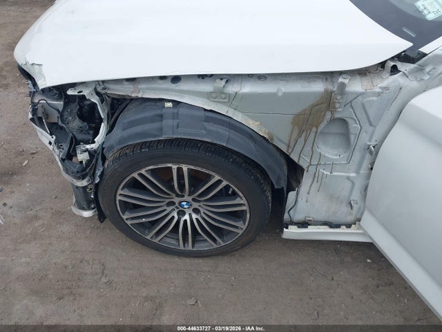 44633727 :رقم المزاد ، WBAJA7C30HG905676 vin ، 2017 Bmw 530i Xdrive مزاد بيع