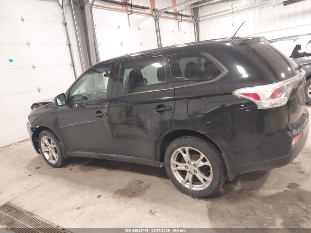 Продаж на аукціоні авто 2014 Mitsubishi Outlander Se, vin: JA4AZ3A30EZ012845, номер лоту: 44633774