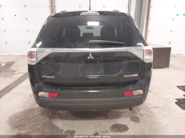 Продаж на аукціоні авто 2014 Mitsubishi Outlander Se, vin: JA4AZ3A30EZ012845, номер лоту: 44633774