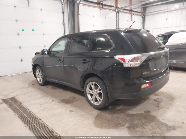 2014 MITSUBISHI OUTLANDER JA4AZ3A30EZ012845 Photo 2